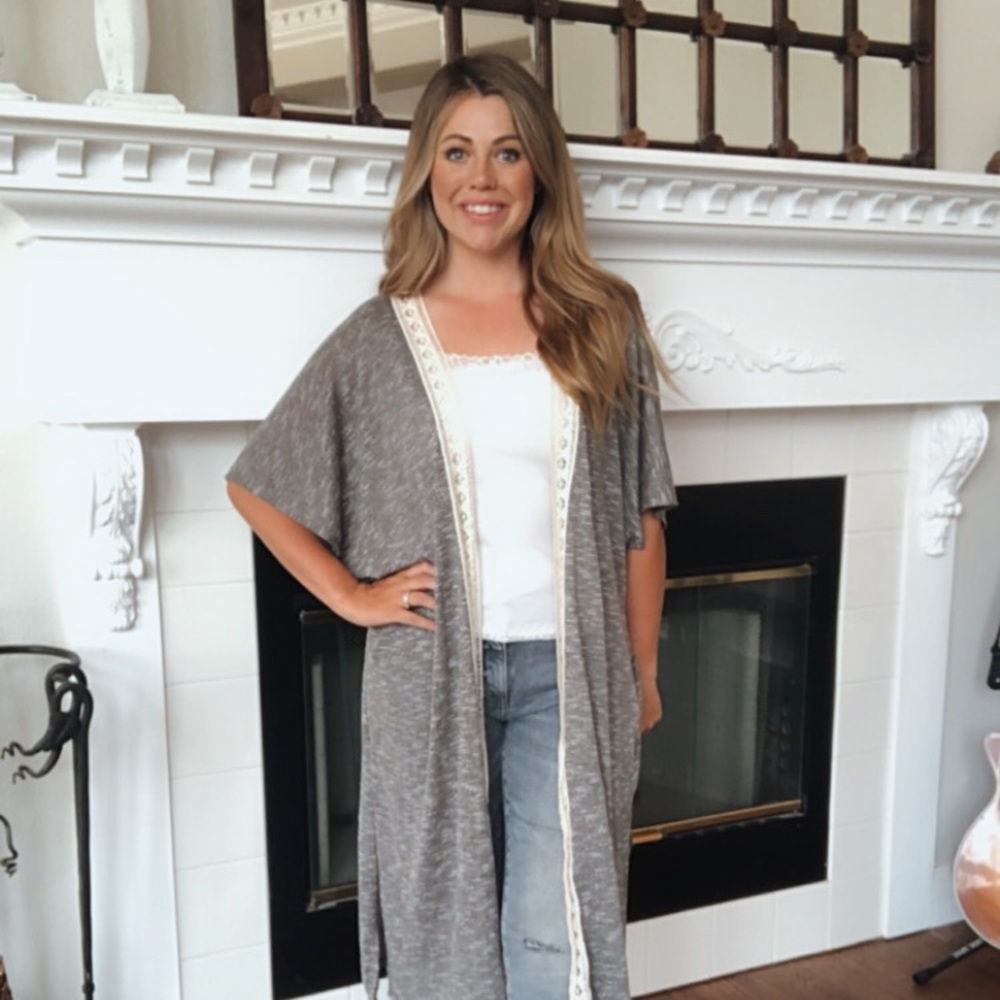 Kye Mi Gray Lace Duster Cardigan Medium